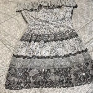 Gray pattern strapless mini dress size Large